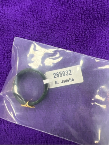Nhẫn cẩm thạch Jadeite Type A