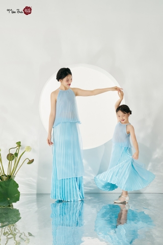 Như Sen xanh dương