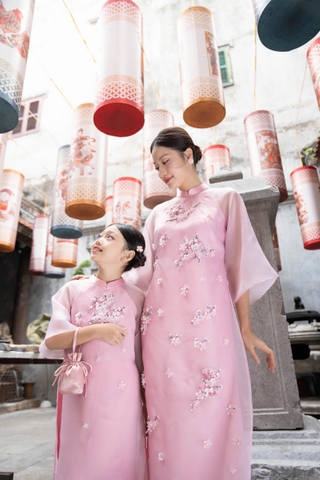Áo dài Ôn Uyển