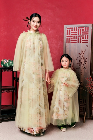 Áo dài Vân Diệu Quang