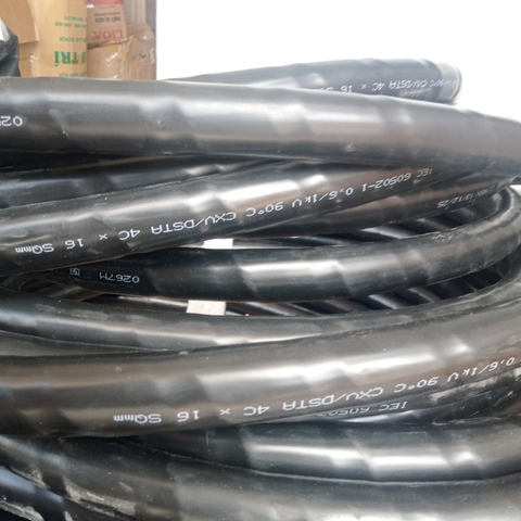 Trần Phú - cáp ngầm 4x16 ( CXV-DSTA )