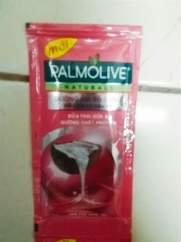 Dầu gội Palmolive
