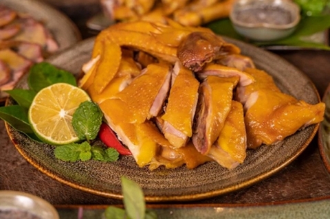 Gà Ủ Thảo Mộc