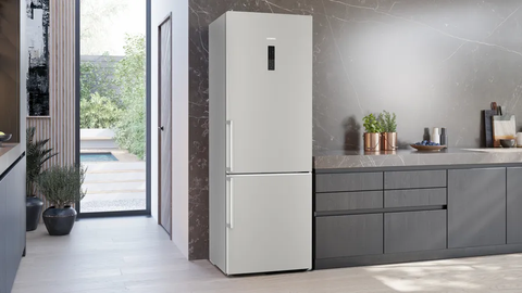 Tủ lạnh Siemens KG49NAICT