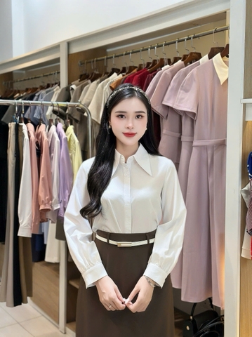 Sơ mi cổ đức dài tay mí nẹp kiểu UKSM2507031 ( Áo rời không kèm các SP ghép set và PK khác )