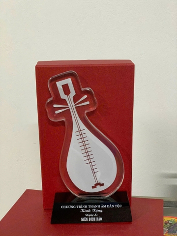 Kỷ niệm chương cây đàn