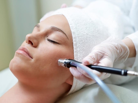Tuổi sẹo là gì? Tại sao nên điều trị sẹo sớm?