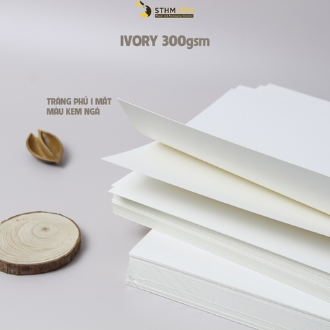 Giấy tráng phủ 1 mặt IVORY 215x320mm xấp 50 tờ