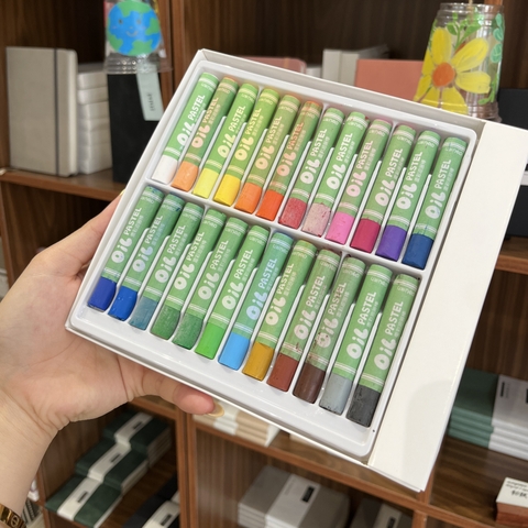 Bút sáp dầu DELI 24 màu