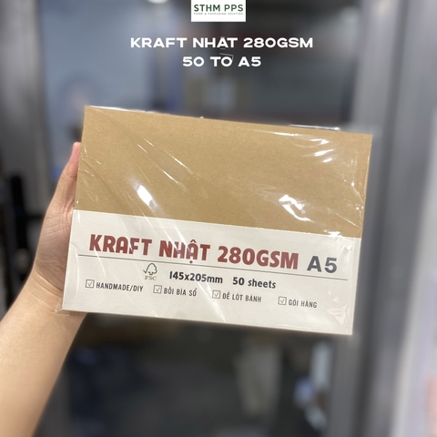 Giấy kraft Nhật nâu 1 mặt xấp 50 tờ