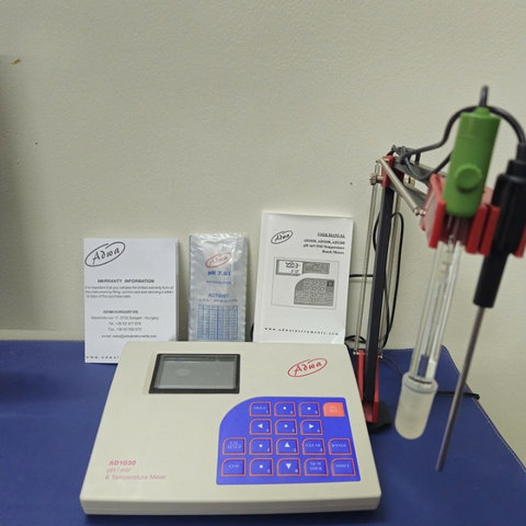 Máy đo pH, mV và nhiệt độ để bàn Adwa Instruments AD1030