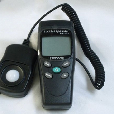 Máy đo ánh sáng Model: TM-202 Hãng SX: Tenmars – Đài Loan
