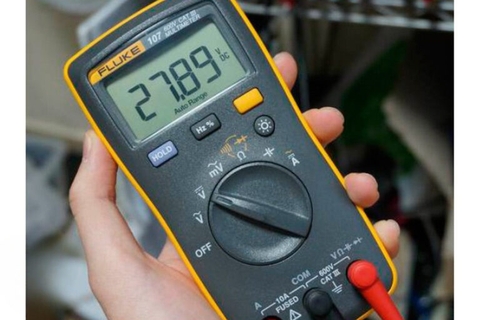 Đồng hồ vạn năng FLUKE 101