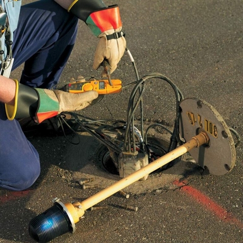 Ampe Kìm Đo Dòng AC Fluke T5-600