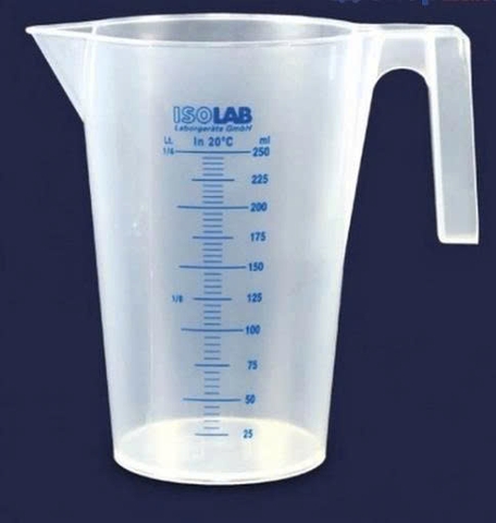 Cốc nhựa có quai 3000ml