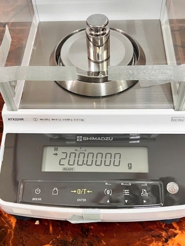 cân 4 số lẻ shimadzu ATY 224R