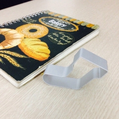 Khuôn nhấn nhôm hình tất chân