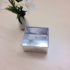 Khuôn vuông đế liền 16cm