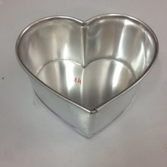 Khuôn tim đế liền 14cm