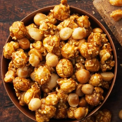 Hạt macca Úc nứt vỏ hộp giấy 454g Smile