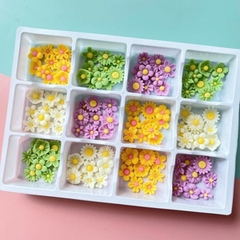 Kẹo trang trí hình hoa mini mix màu