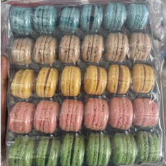 Khay bánh macaroon màu sắc trang trí bánh kem (30 chiếc)