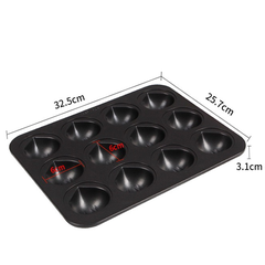Khuôn bánh hình 12 hình quả thông màu đen WK9876