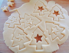 Khuôn nhấn nhôm cây thông nhỏ