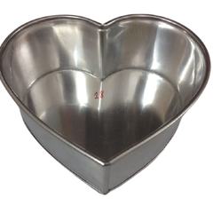 Khuôn tim đế liền 18cm