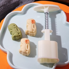 Khuôn trung thu lò xo 1 mặt thỏ dễ thương 75g