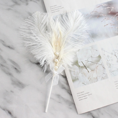 Lông vũ ngọc trai trắng trang trí bánh