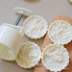 Khuôn trung thu lò xo 4 mặt hoa sen cá chép 150g