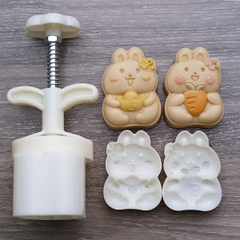 Khuôn trung thu lò xo 2 mặt thỏ ôm cà rốt 75g