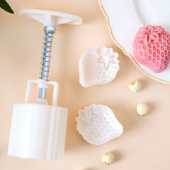 Khuôn lò xo 2 mặt hình quả dâu 50g