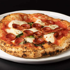 Pizza xúc xích xông khói