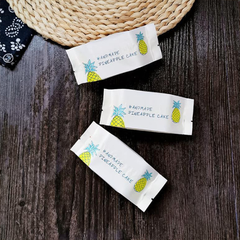 Túi đựng bánh dứa hai dứa vàng nhũ kem (50c)