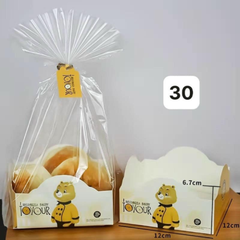 Túi và hộp giấy đựng bánh đế vuông thành thấp hình gấu 12*12*7cm (10c)