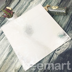 Đế lót bánh vuông 30cm