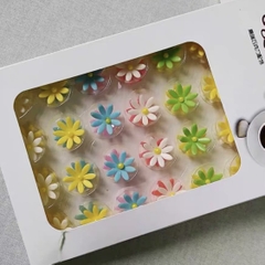 Kẹo trang trí hình hoa 8 cánh mix màu