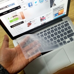 Lót Phủ Bàn Phím Macbook Trong Suốt