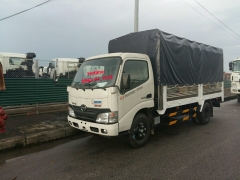Xe tải Hino 1.9 tấn thùng dài 4.5m