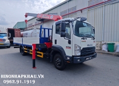 Xe Tải Cẩu Isuzu FRR90QE5 Gác Cẩu Unic 3 Tấn 4 Đốt Chân Chéo URV374K