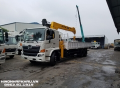 Xe cẩu tự hành 8 tấn SOOSAN SCS746 | Hino 3 chân 2 cầu thật FM lắp cẩu 8 tấn 6 khúc SCS746