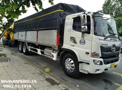 Xe Hino 3 chân 15 tấn 2 cầu 6x4 thùng dài 9.4m