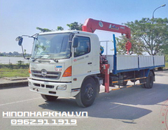 Xe tải Hino 500 FG8JPSL lắp cẩu Unic 5 tấn 5 khúc URV555