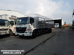 Xe tải Hino 15 tấn thùng mui bạt dài 9,4m - Xe Hino 3 chân 6x4 mui bạt - Model FM8JW7A