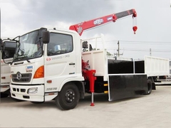 Xe tải Hino gắn cẩu Unic - Hino 8 tấn FG8JPSL gắn cẩu Unic 5 tấn UR-V554