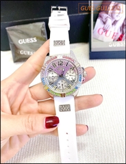 dong-ho-nu-guess-luxury-swarovski-7-mau-silicone-trang-dep-gia-re-timesstore-vn