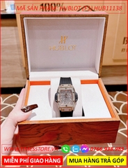 dong-ho-nu-hublot-f1-mat-vuong-swarovski-rose-gold-day-silicone-timesstore-vn