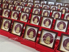 Tranh thuyền mạ vàng 20 x 20 cm